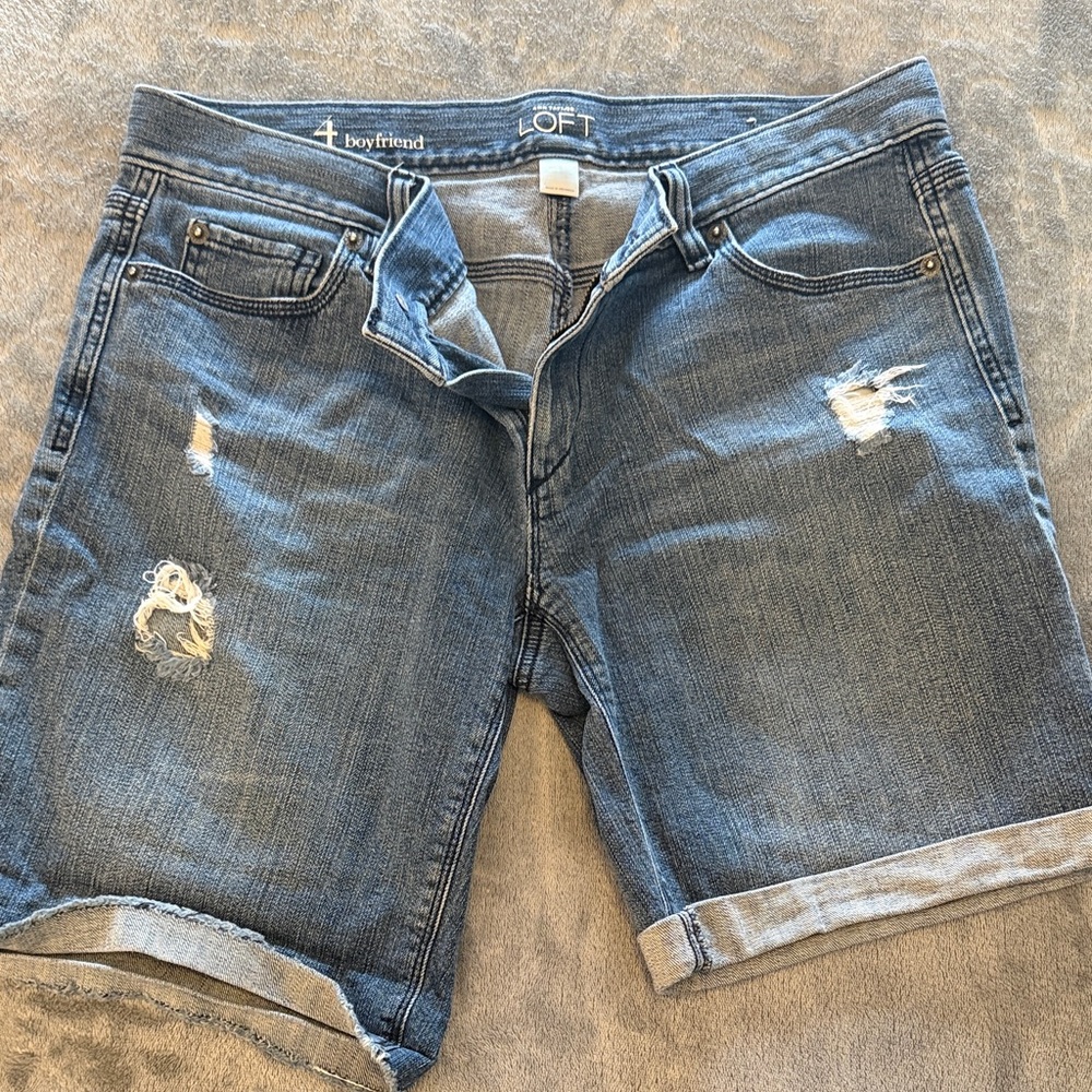 LOFT Medium Wash Distressed Denim Boyfriend Shorts Size 4